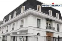Rumah Eko Patrio (YouTube Vega Darwanti TV) 