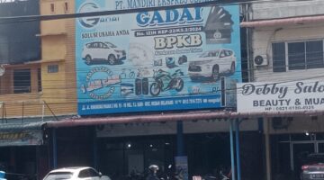 Wartawan Diperlakukan Kasar oleh Pegawai Gadai, Dugaan Modus Penipuan Promo Lunas Mobil Tetap Disita Mencuat