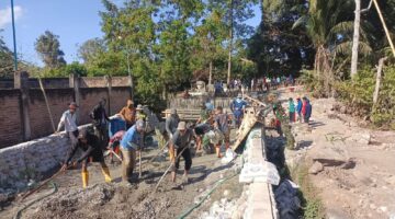 TNI dan Warga Gotong Royong Bangun Jembatan Garuda, Hubungkan 3 Desa di Gantarang