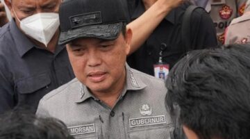 Gubernur Kalbar Bentak Mahasiswa Saat Dicegat di Bandara, Tuntutan Karhutla Meledak di Depan Umum