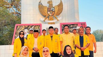 HUT Ke-62 Golkar, Ketua DPD II Bulukumba Ajak Kader Ziarah ke TMP Taccorong: Golkar Partai Besar, Tidak Mudah Terpecah